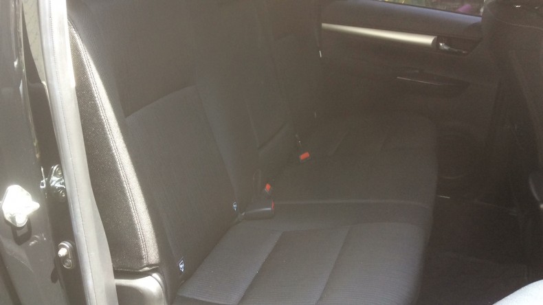 内装後方シート