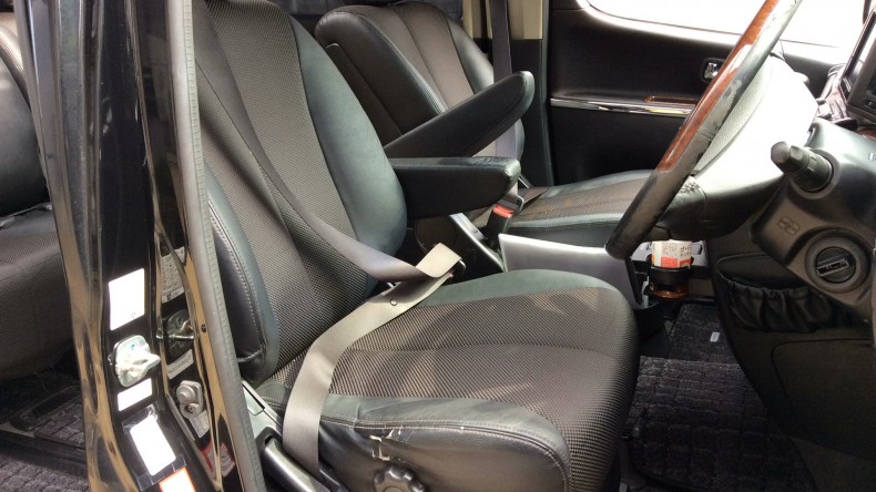 内装前方シート