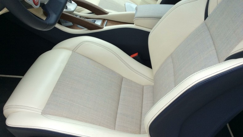 内装前方シート