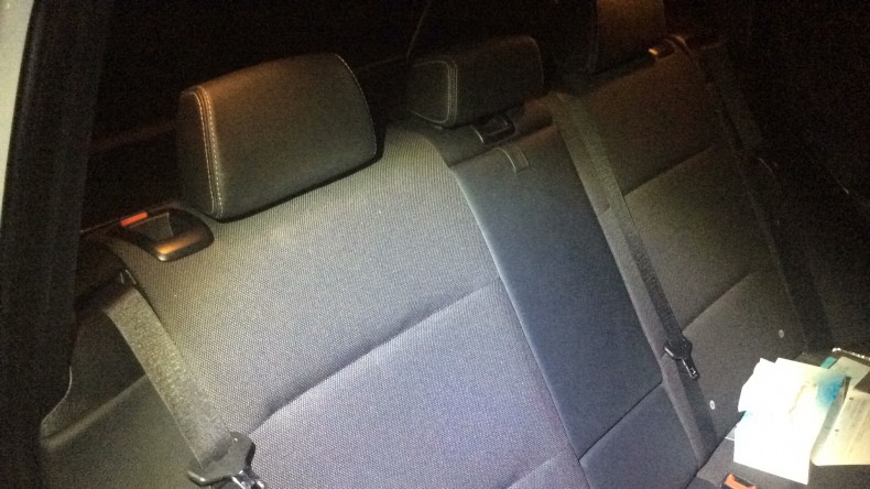 内装後方シート