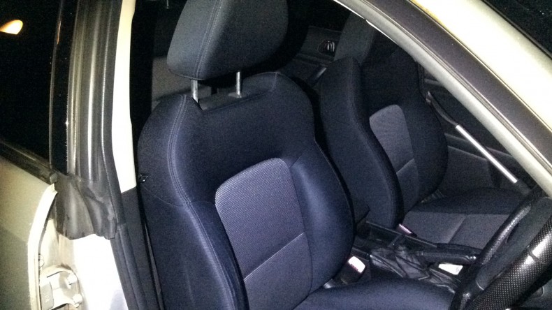 内装前方シート