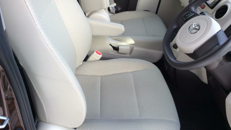 内装前方シート