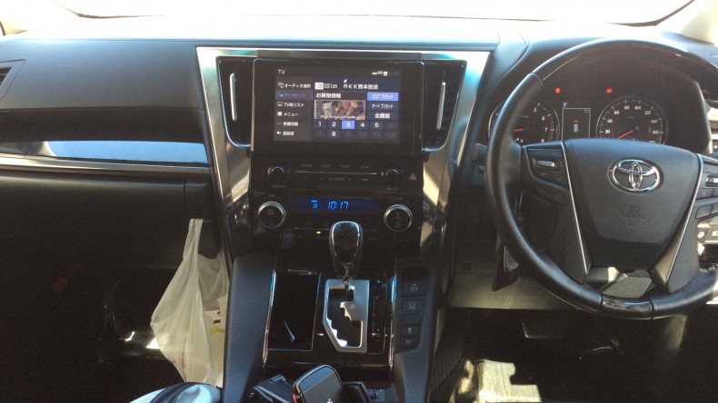 内装インパネ全体