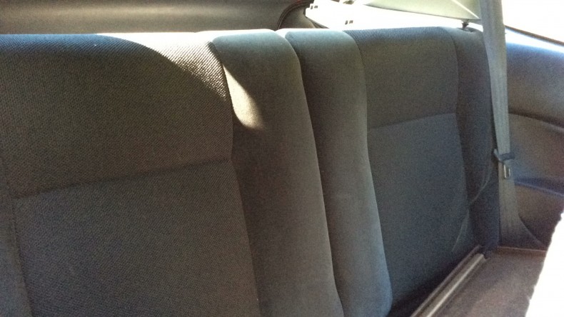 内装後方シート