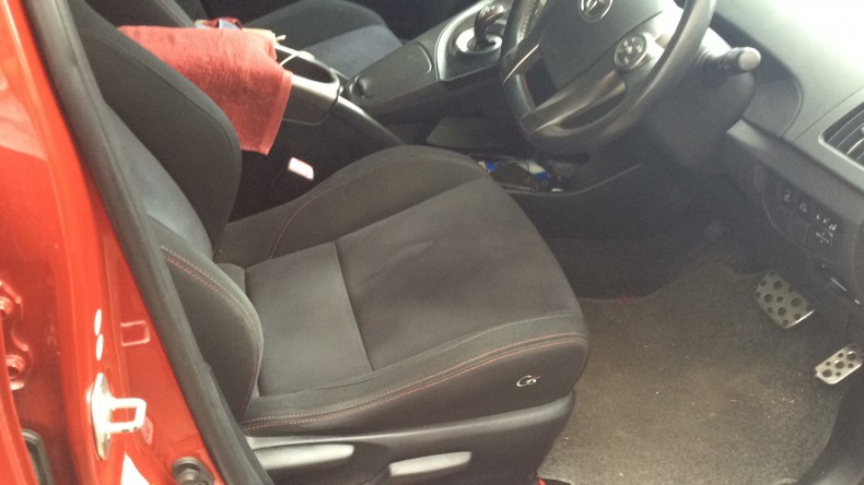 内装前方シート