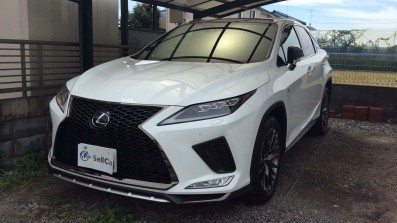 car_main_img
