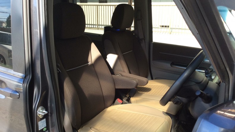 内装前方シート