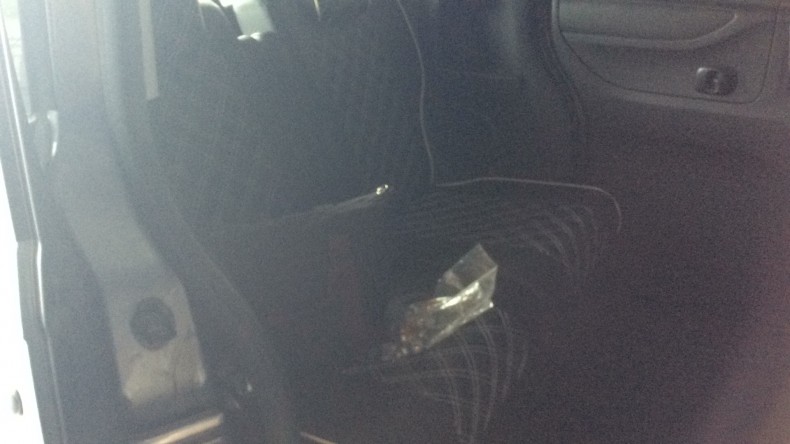 内装後方シート