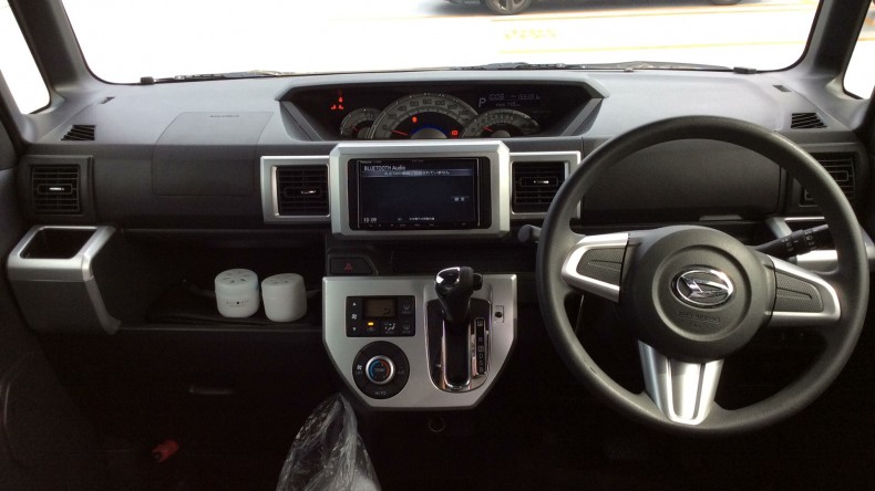 内装インパネ全体