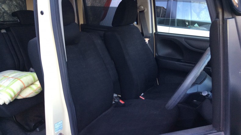 内装前方シート