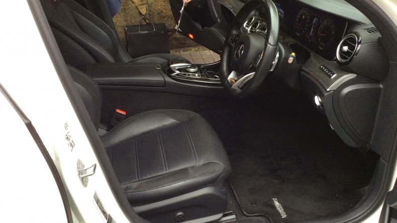 内装前方シート