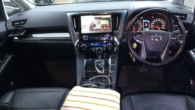 内装インパネ全体