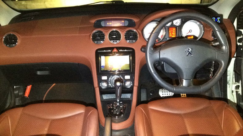 内装インパネ全体