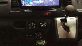 内装シフト