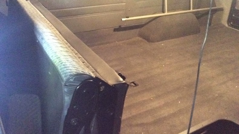 内装後方シート