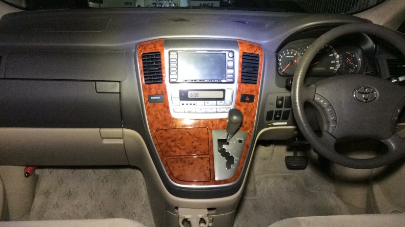 内装インパネ全体