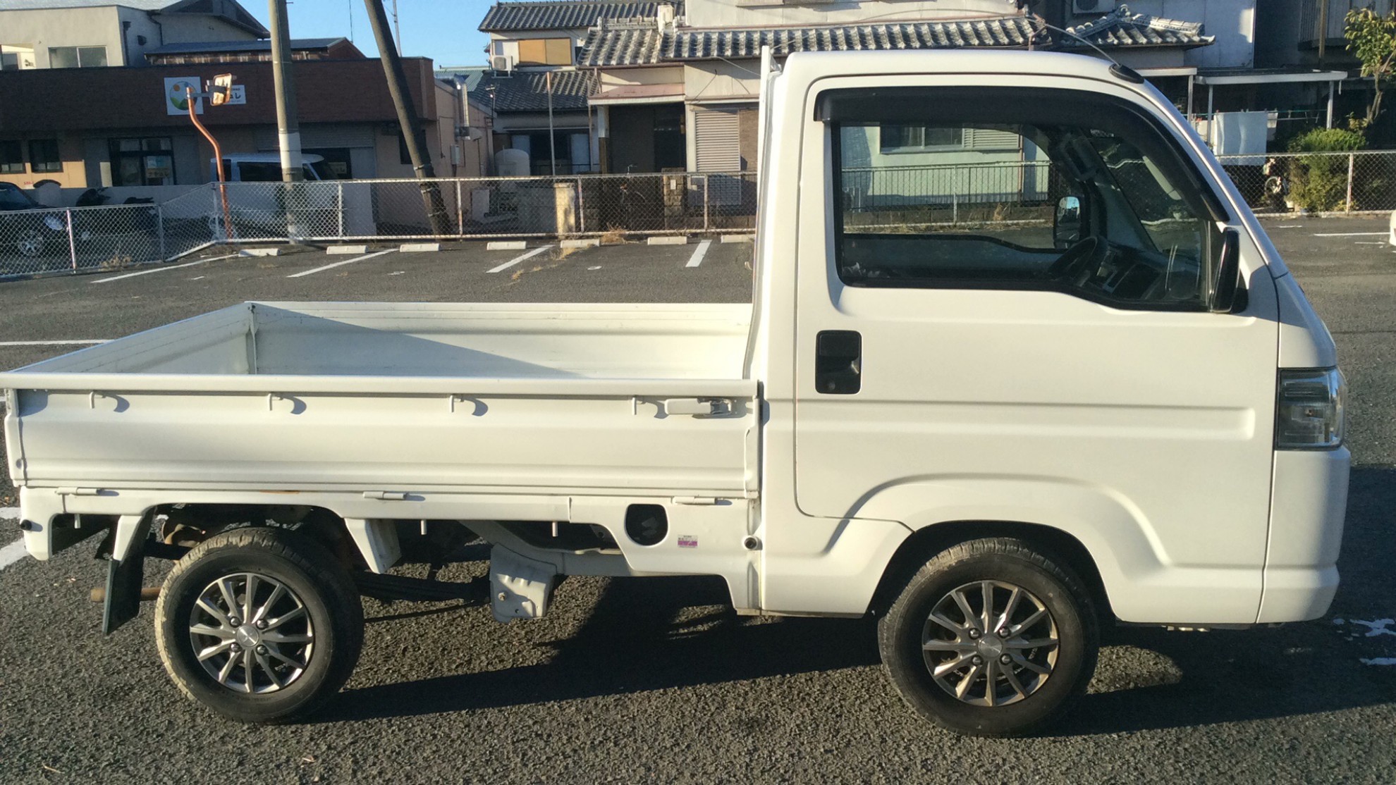 外装右