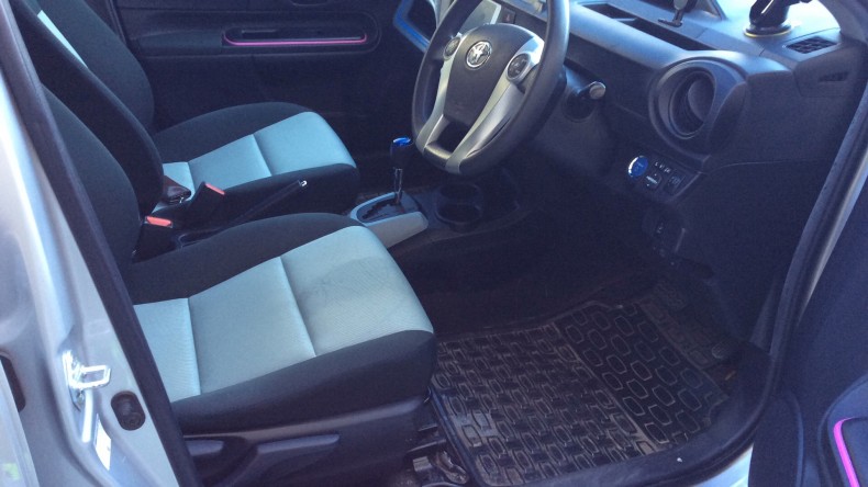 内装前方シート