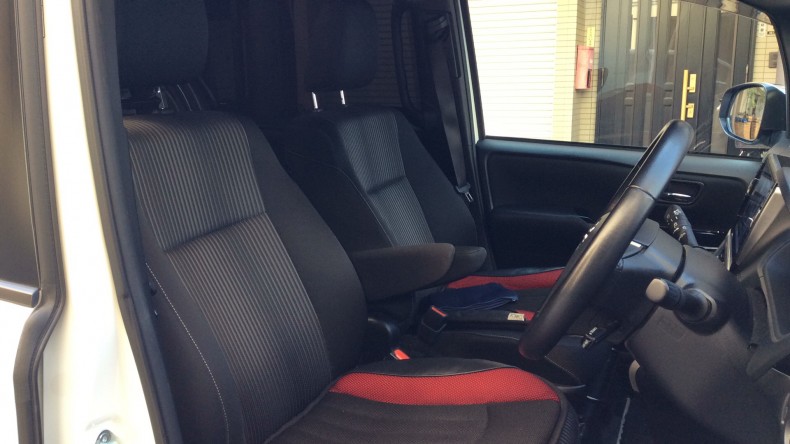 内装前方シート