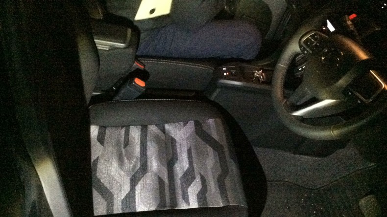 内装前方シート