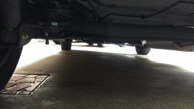 裏面足回り