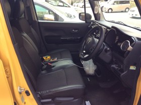 内装前方シート