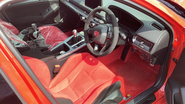 内装前方シート