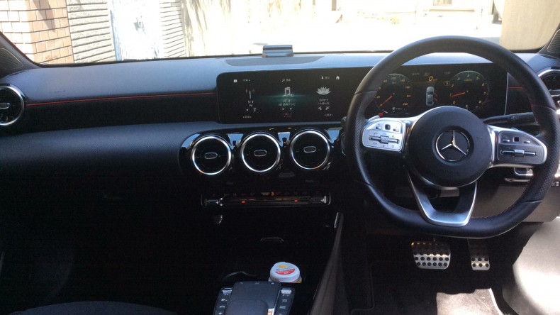 内装インパネ全体