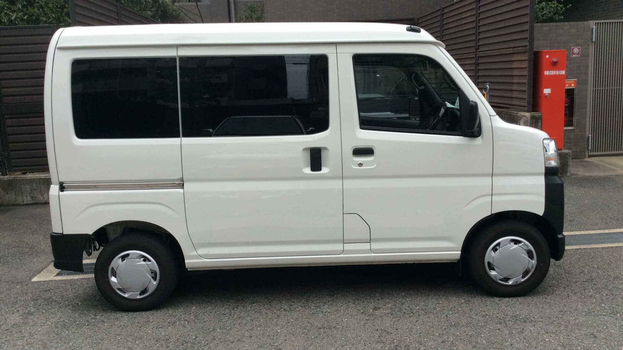 外装右