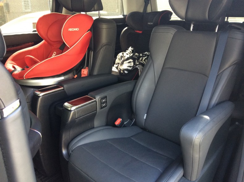 内装後方シート