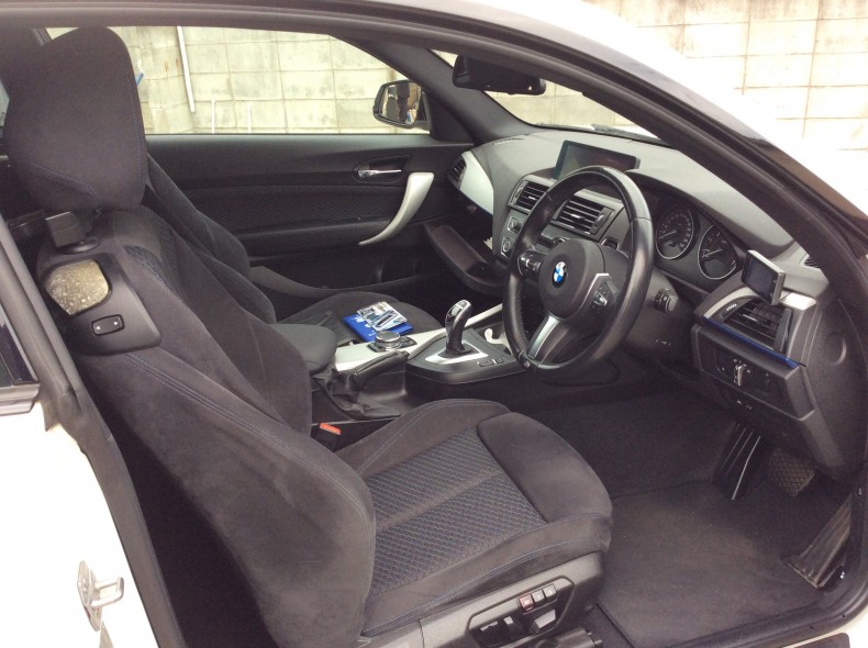 内装前方シート