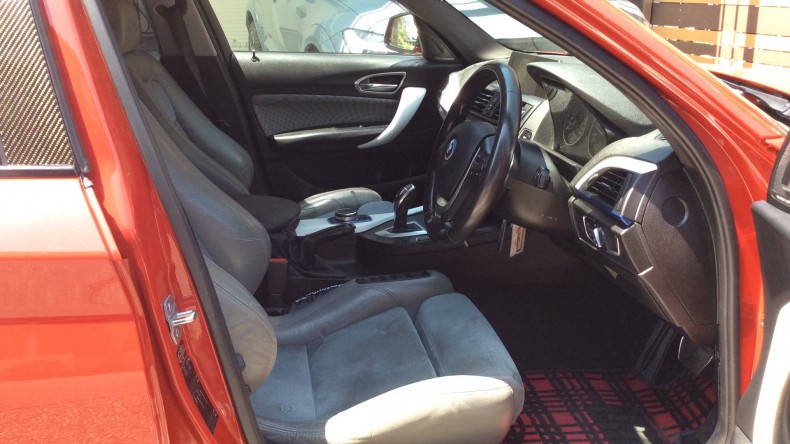 内装前方シート