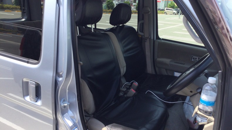 内装前方シート