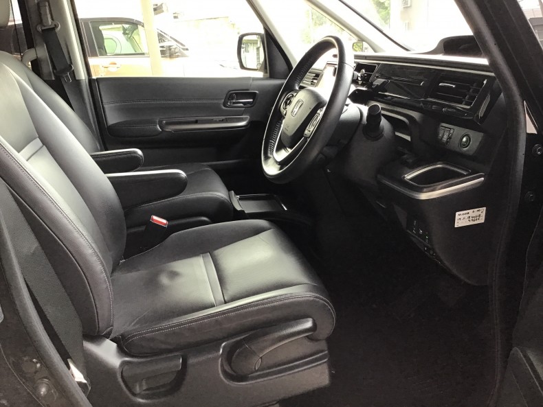 内装前方シート