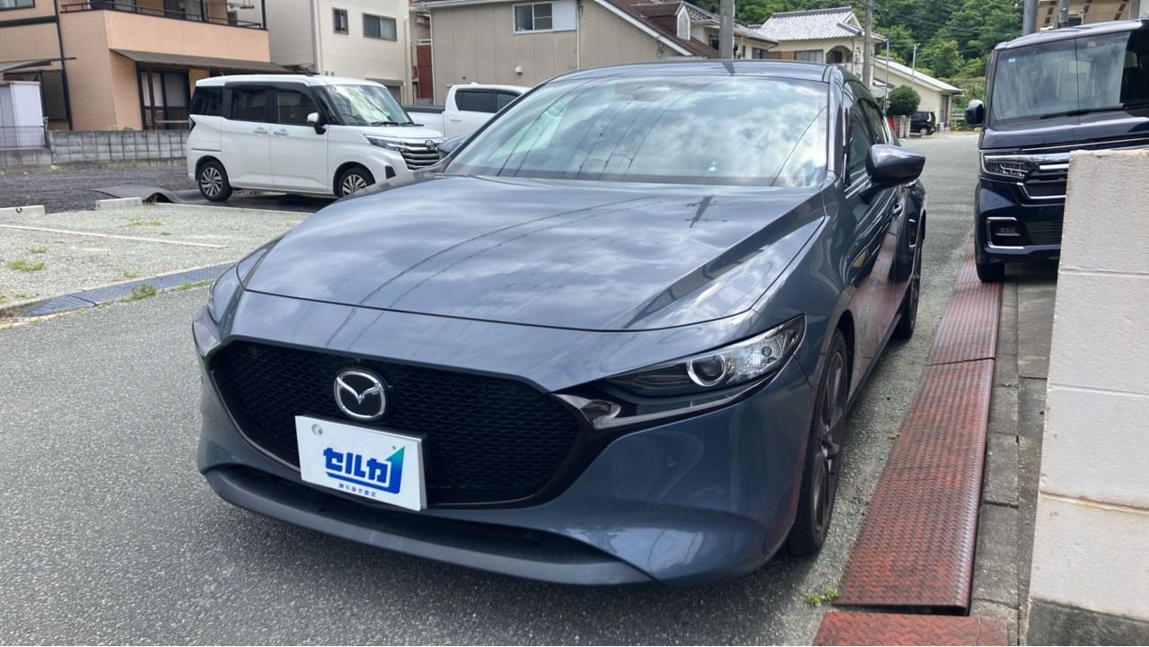 マツダ ＭＡＺＤＡ３ファストバックの売買実績画像