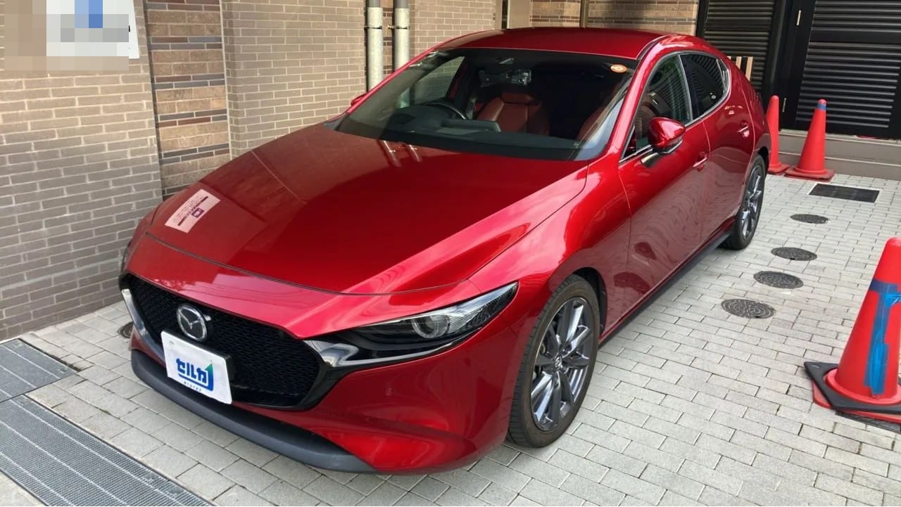 マツダ ＭＡＺＤＡ３ファストバックの売買実績画像
